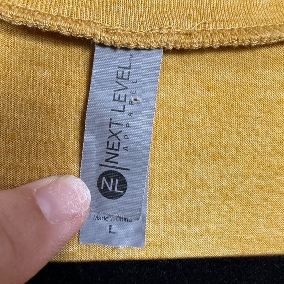 Darlin Next Level sleeveless tank, sz L - Picture 2 of 4